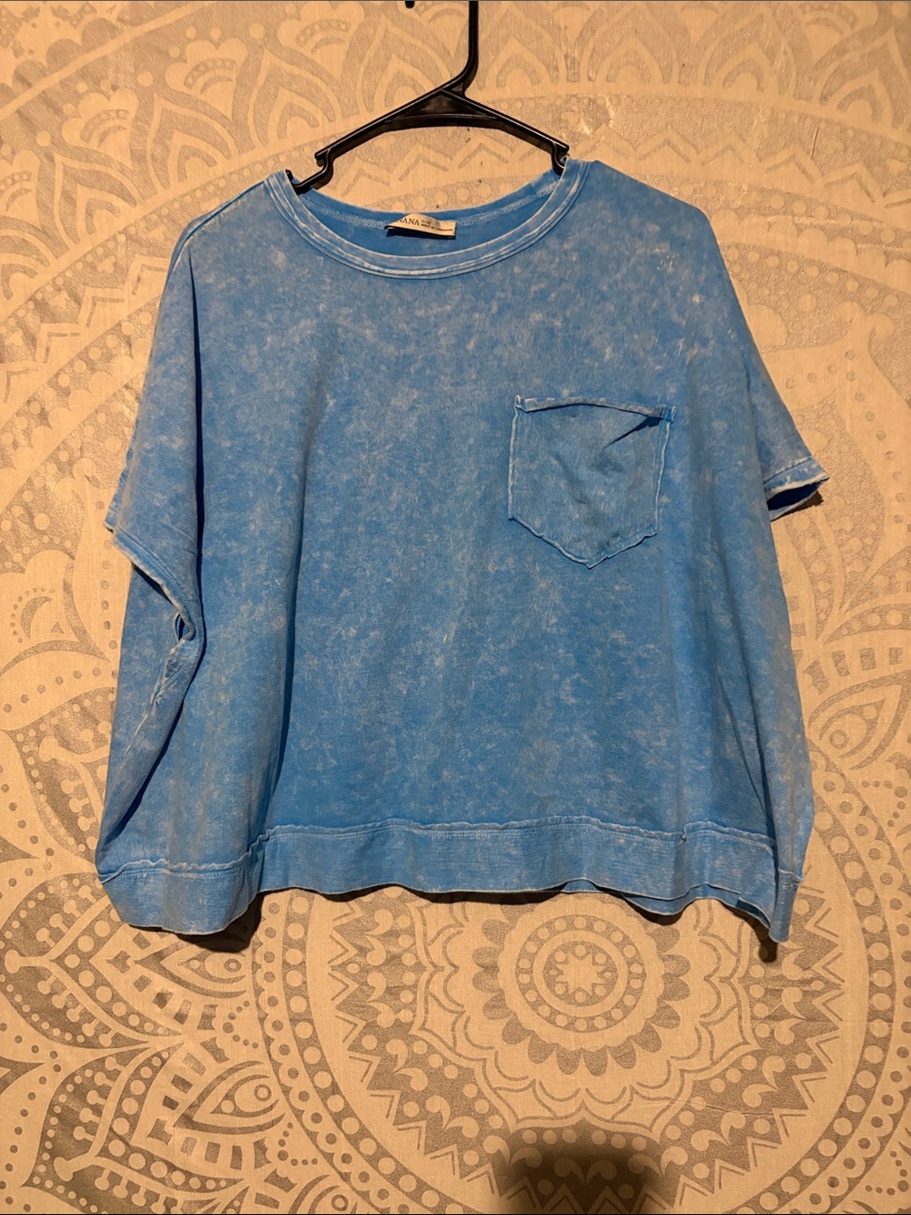 NWOT Zenana Outfitters Mineral-Wash Blue Crop Tee with Pocket size s/m